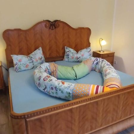 Mirabellenhof - Kleine Ferienwohnung Mit Altstadtblick Biesenthal Esterno foto