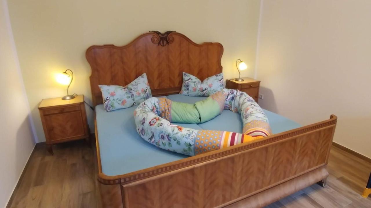Mirabellenhof - Kleine Ferienwohnung Mit Altstadtblick Biesenthal Esterno foto